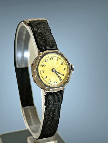 Armbanduhr Art Deco silber