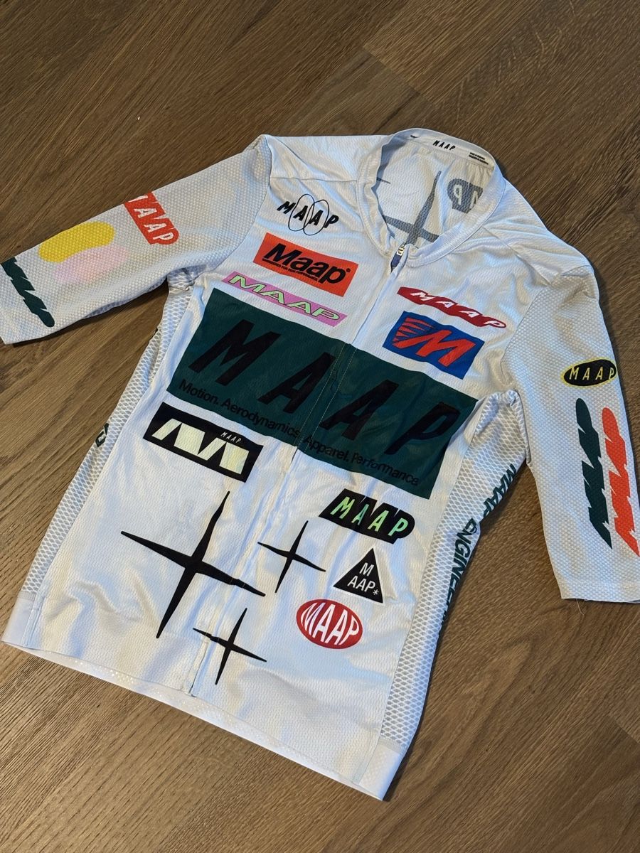 Canottiere & Pantaloni: MAAP Pro Jersey – Nuovo (secondo la descrizione) da Mels venduto da exploremore