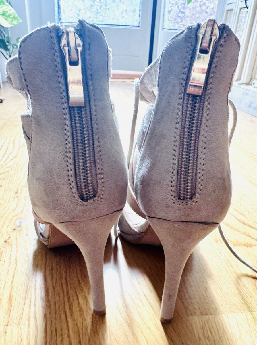 Scarpe da donna: High Heels Schnürschuhe beige 38 – Nuovo (secondo la descrizione) da Zollikofen venduto da AureusManus 2