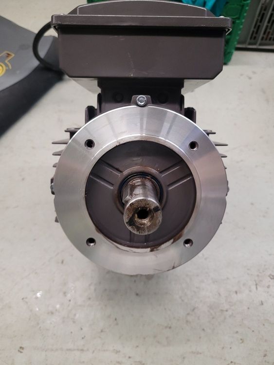 Roterende asynchrone motor, elektromotor, 0,37 kW, 1330 rpm, 230