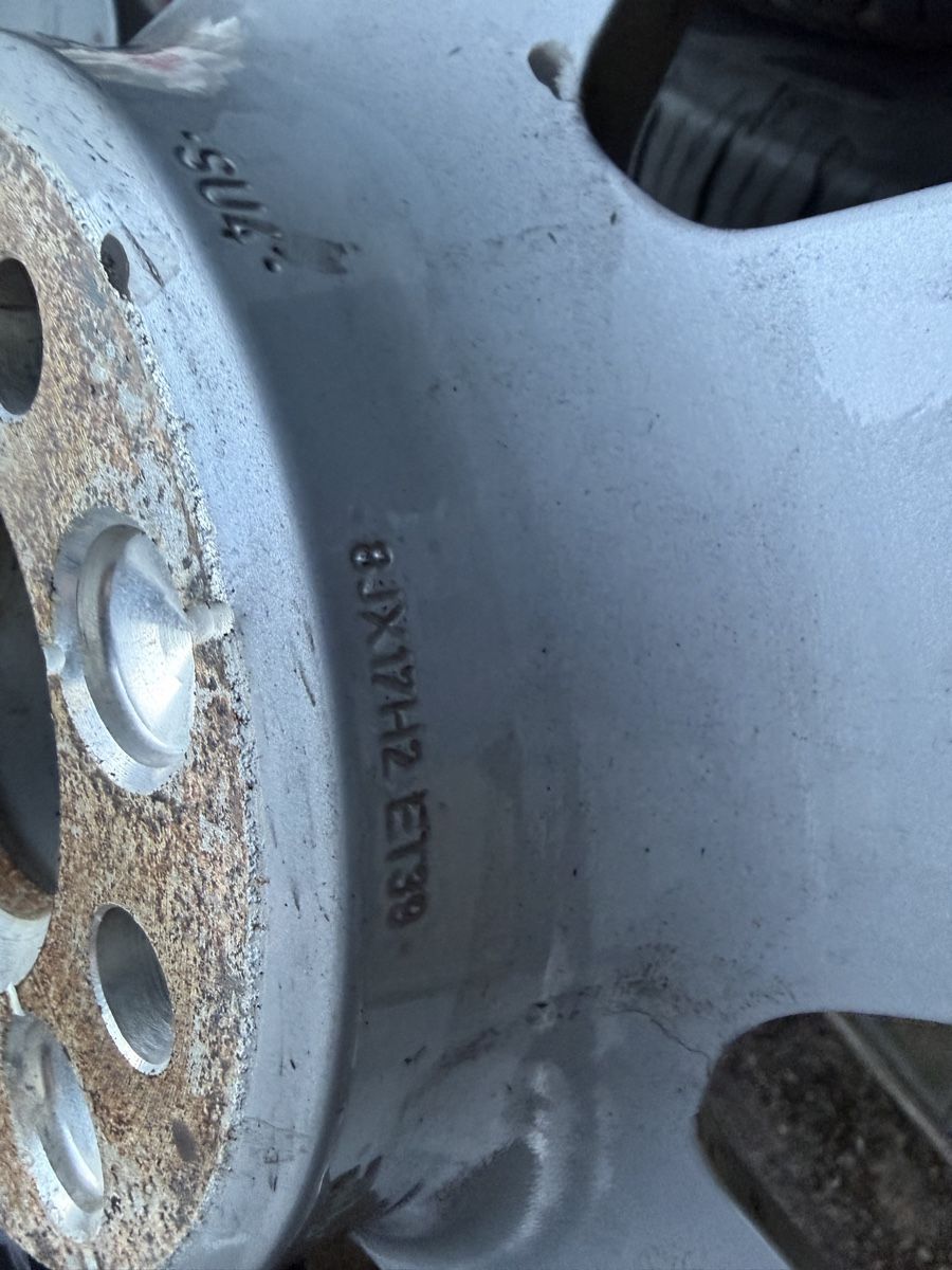 Audi Pneumatici & Ruote complete: Original Audi A6 17 Sommer – Usato da Mollis venduto da BSL10 6