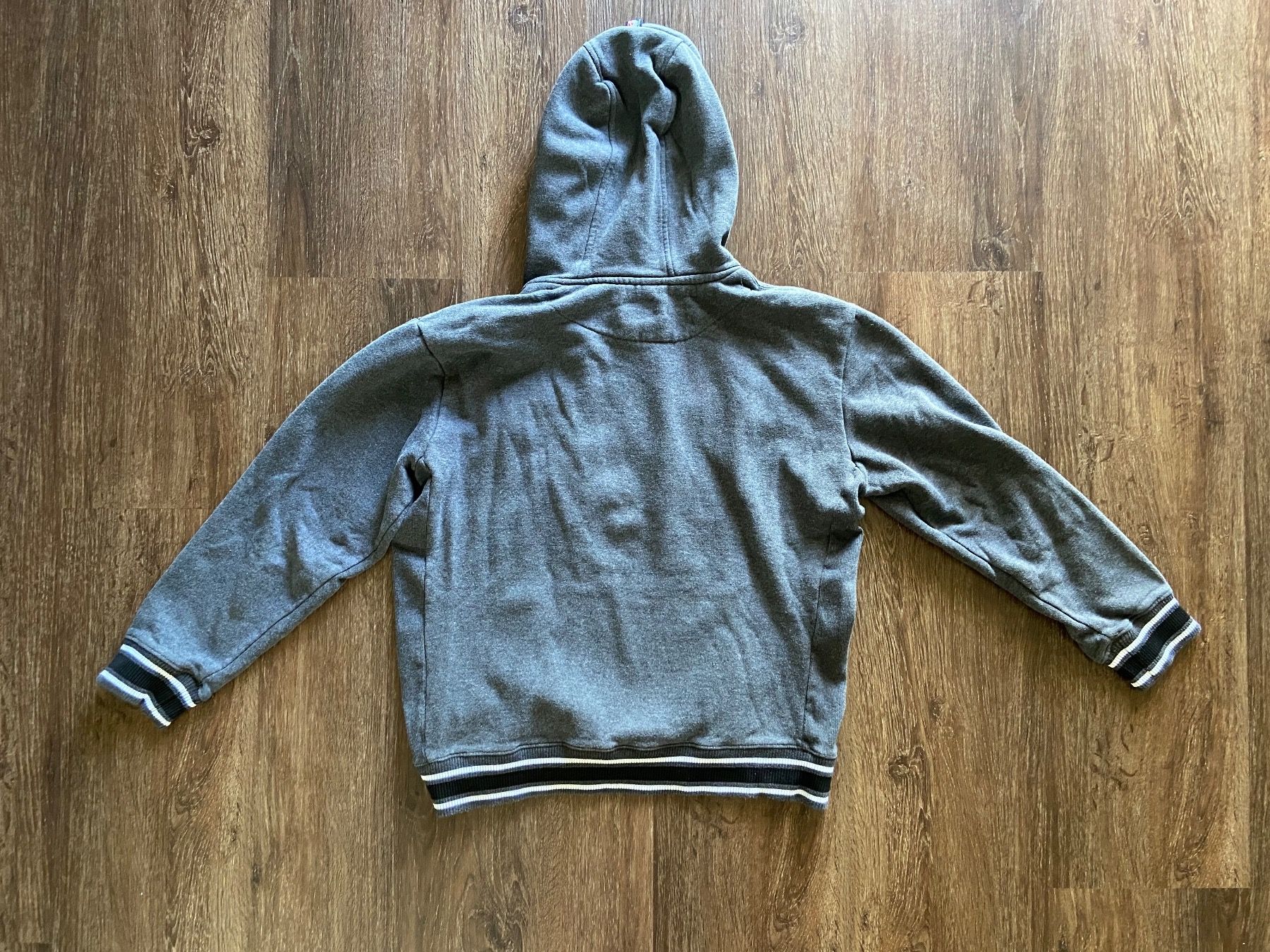 Maglioni & Felpe: Brooklyn Nets NBA Hoodie Gr. L – Usato da Muttenz venduto da bargain_hunter 3