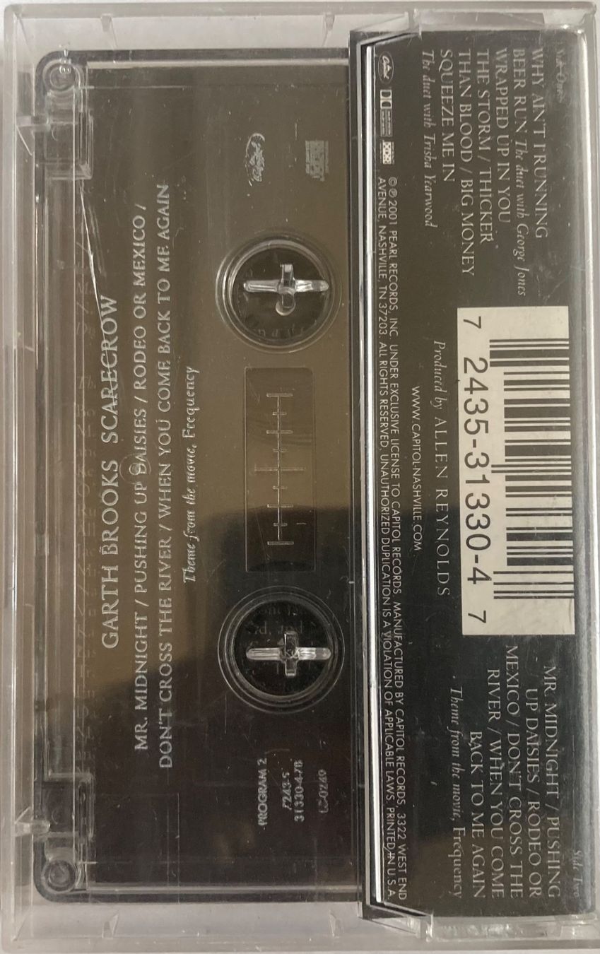 Musicassette: GARTH BROOKS - SCARECROW – Usato da Poliez-Pittet venduto da Newtown-Records 1