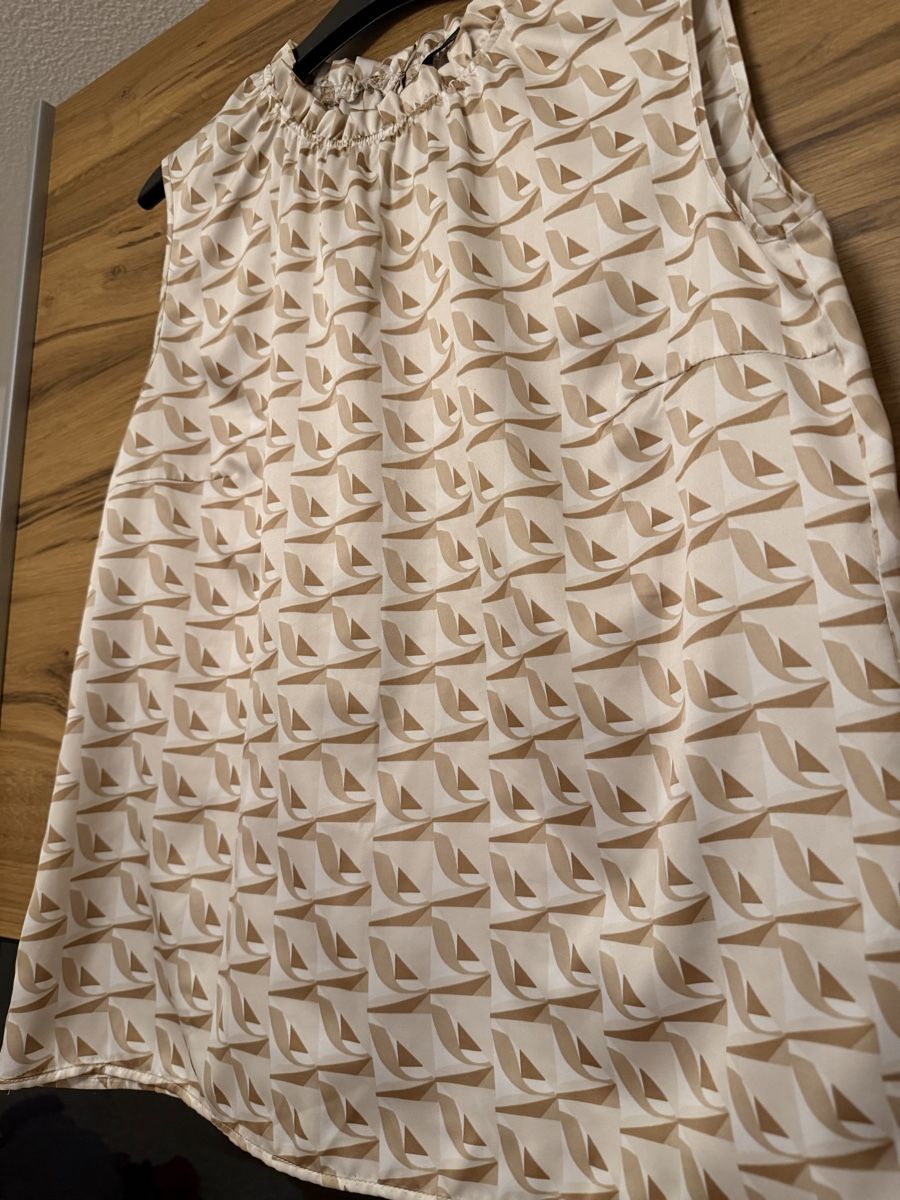 Betty Barclay Blusen: Betty Barclay Bluse ärmellos Grösse 40. – Gebraucht aus Adliswil von StephanieAnnina 3