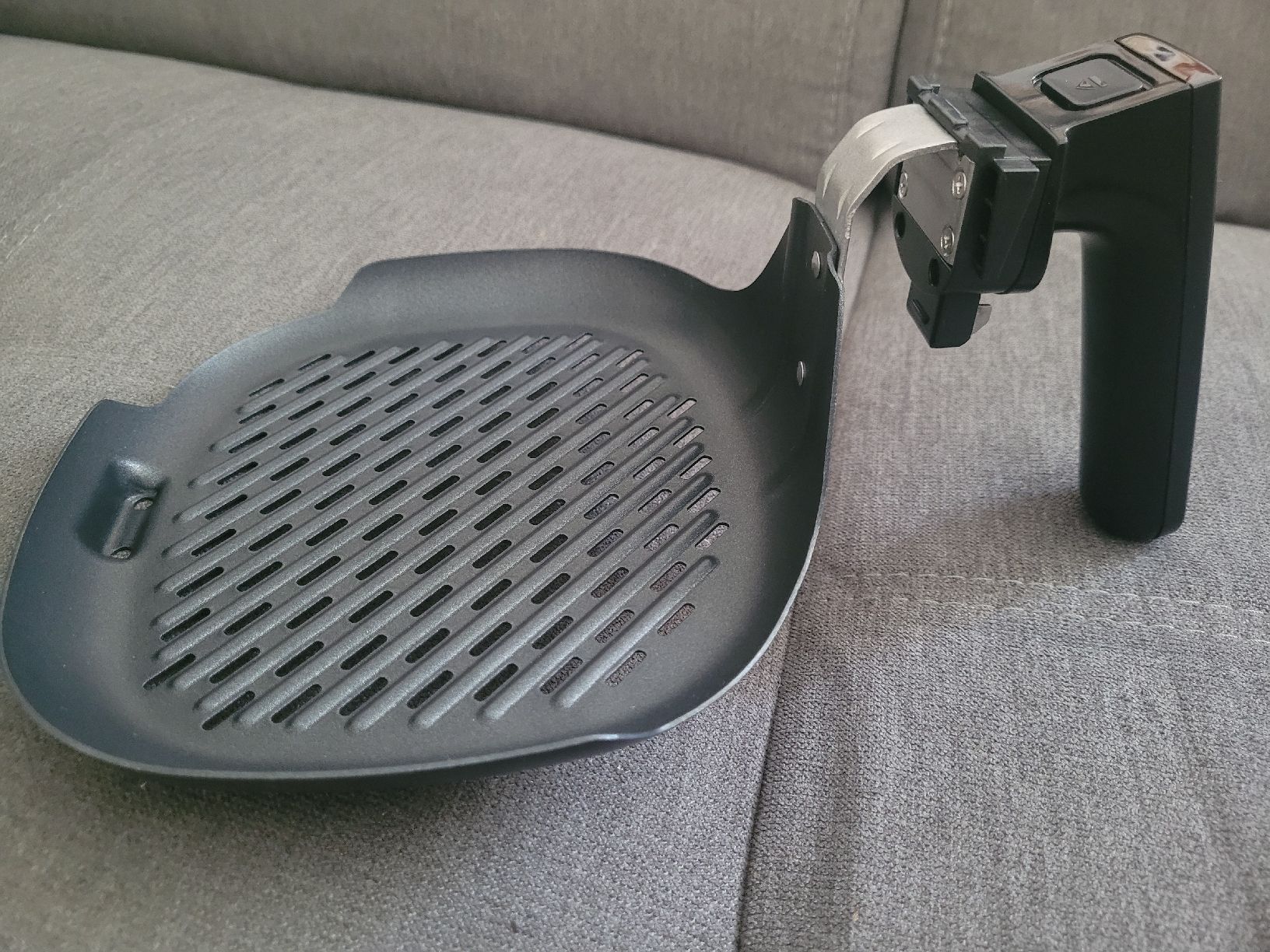 Philips Elettrodomestici da cucina: Philips Grill Pan pour Airfryer – Nuovo e nell'imballaggio originale da Renens VD venduto da Domino73 1