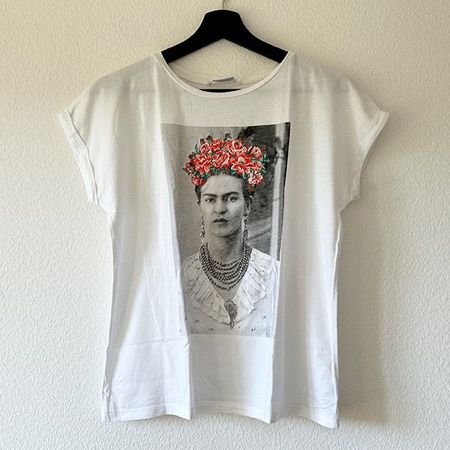 FRIDA KAHLO | MANGO T-Shirt S | Blumenstickerei Stickerei