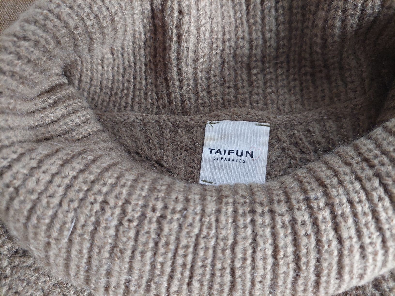 Maglioni & Felpe: rollkragen pulli M – Usato da Adliswil venduto da Boncoinsuisse 2