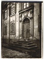 Fotografie Ansbach, Portal mit Schild Dr
