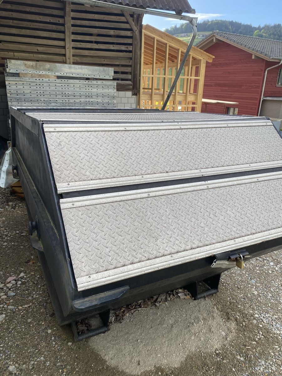Contenitori edile: 6m3 Welaki Deckelmulde – Usato da Walkringen venduto da Chlepfschytt 1