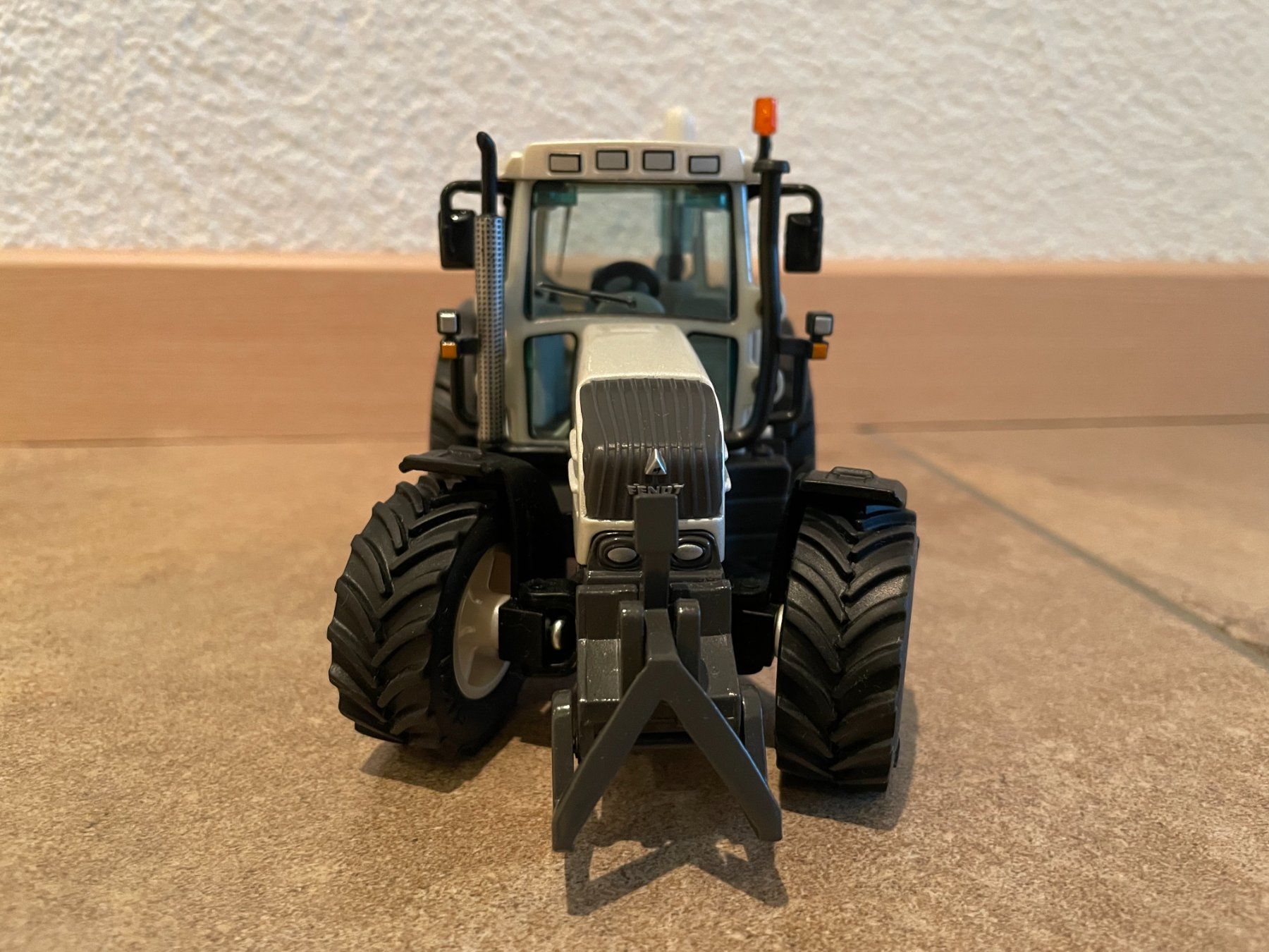 Fendt Trattori: SIKU Fendt 312 Vario – Nuovo e nell'imballaggio originale da Kreuzlingen venduto da Stefan1150 1