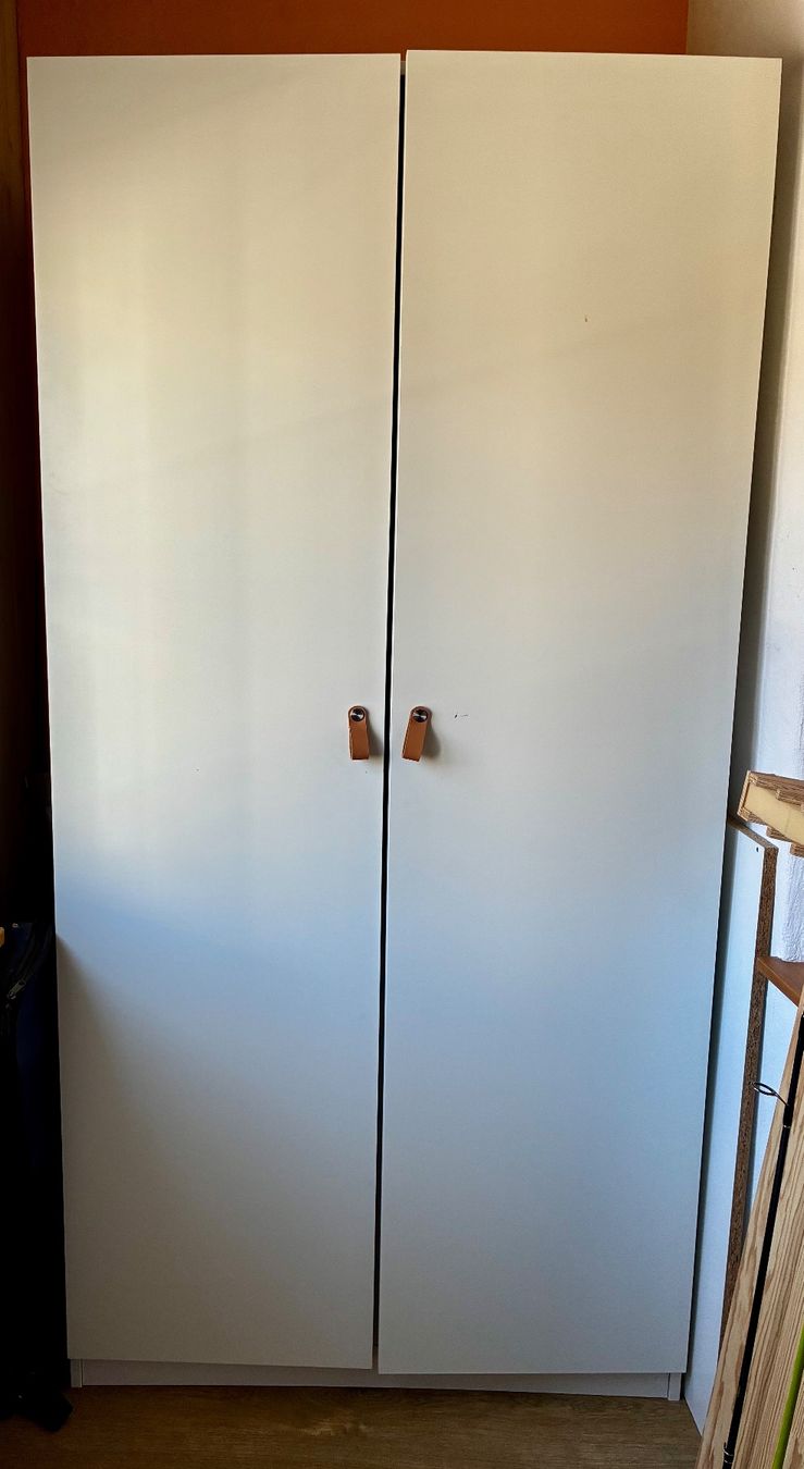 Ikea Armadi: Pax Schrank weiss – Usato da Winterthur venduto da 4Klang