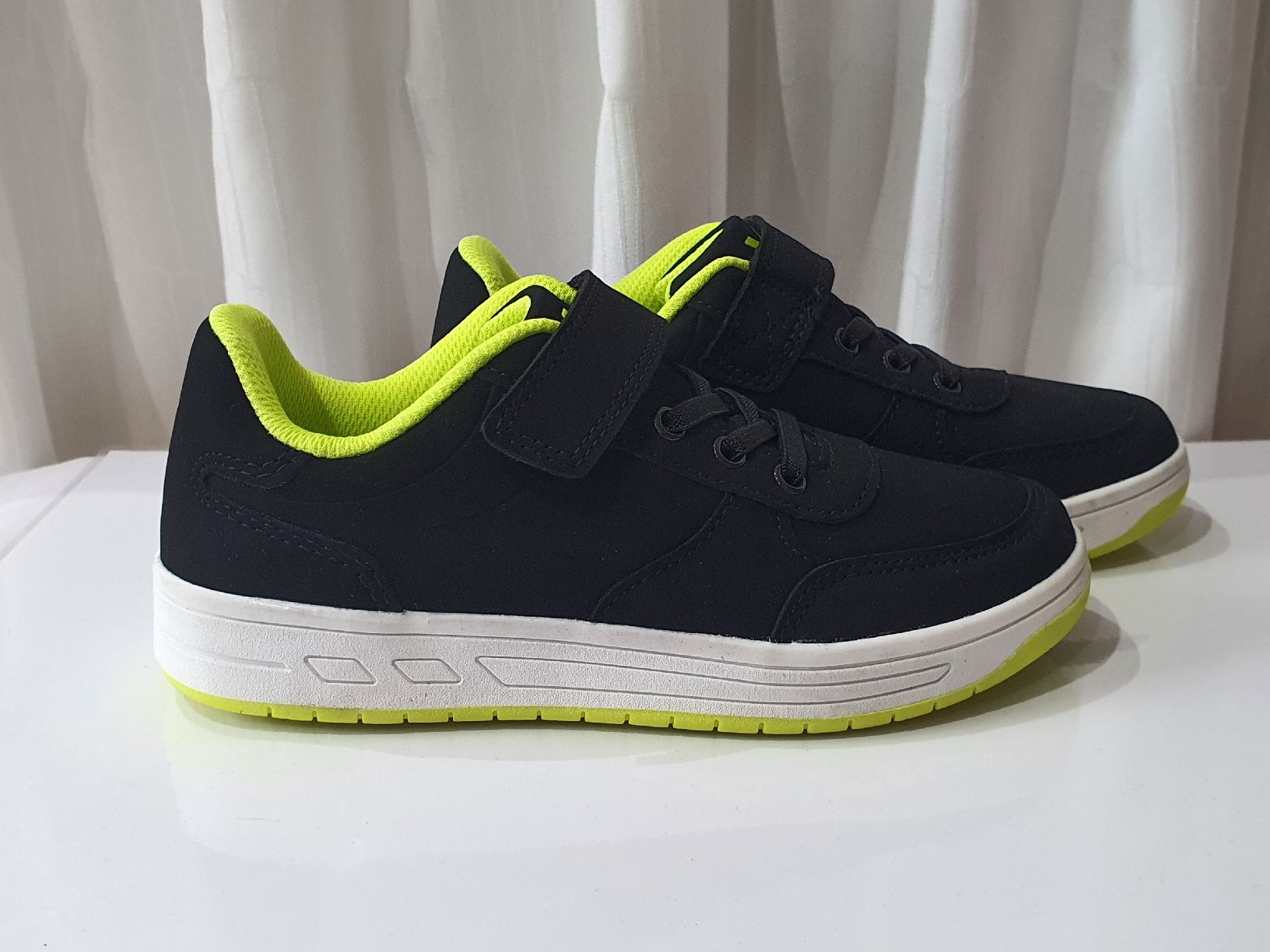 Schuhe für Jungen: Gr. 33 - Vty Kinderschuhe, Neu – Neu und originalverpackt aus Nürensdorf von sal_g2bz 1
