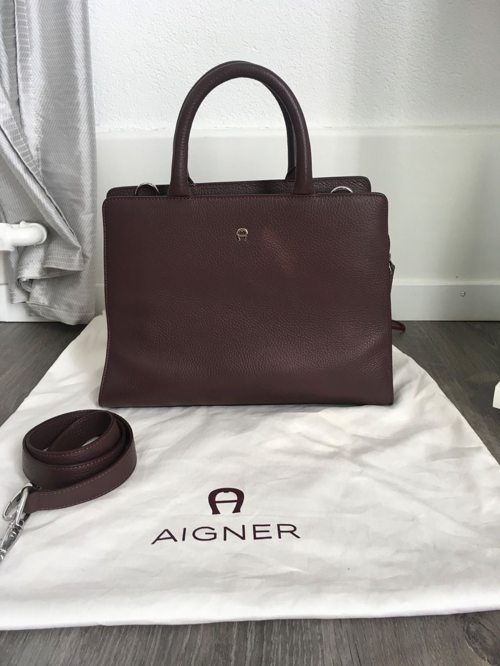 Aigner Borse da donna: Aigner Handtasche NEU – Nuovo e nell'imballaggio originale da Frenkendorf venduto da klourenco 1