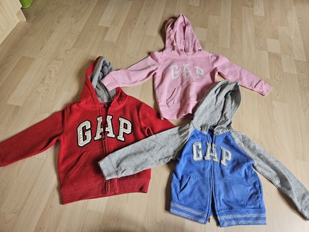 3-tlg GAP sweatshirts 98/104