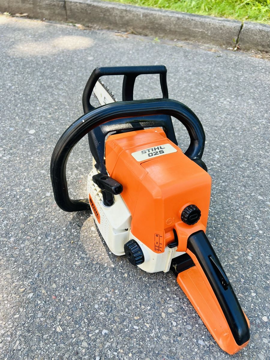 Stihl Seghe: Motorsäge Stihl 025 – Usato da Urdorf venduto da Faz_19 6