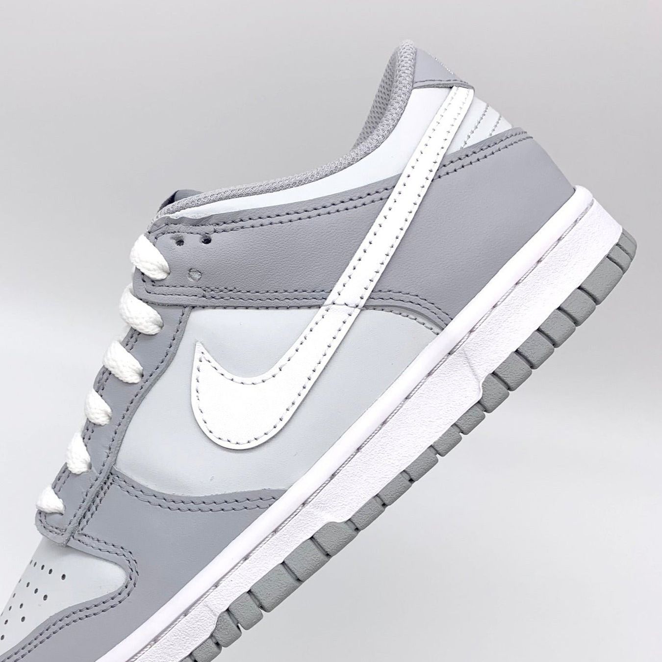 Chaussures hommes: Nike Dunk Low Two Tone Grey EU 36.5 – Neuf avec emballage d'origine à Buochs par MW_Sneakergoods 1
