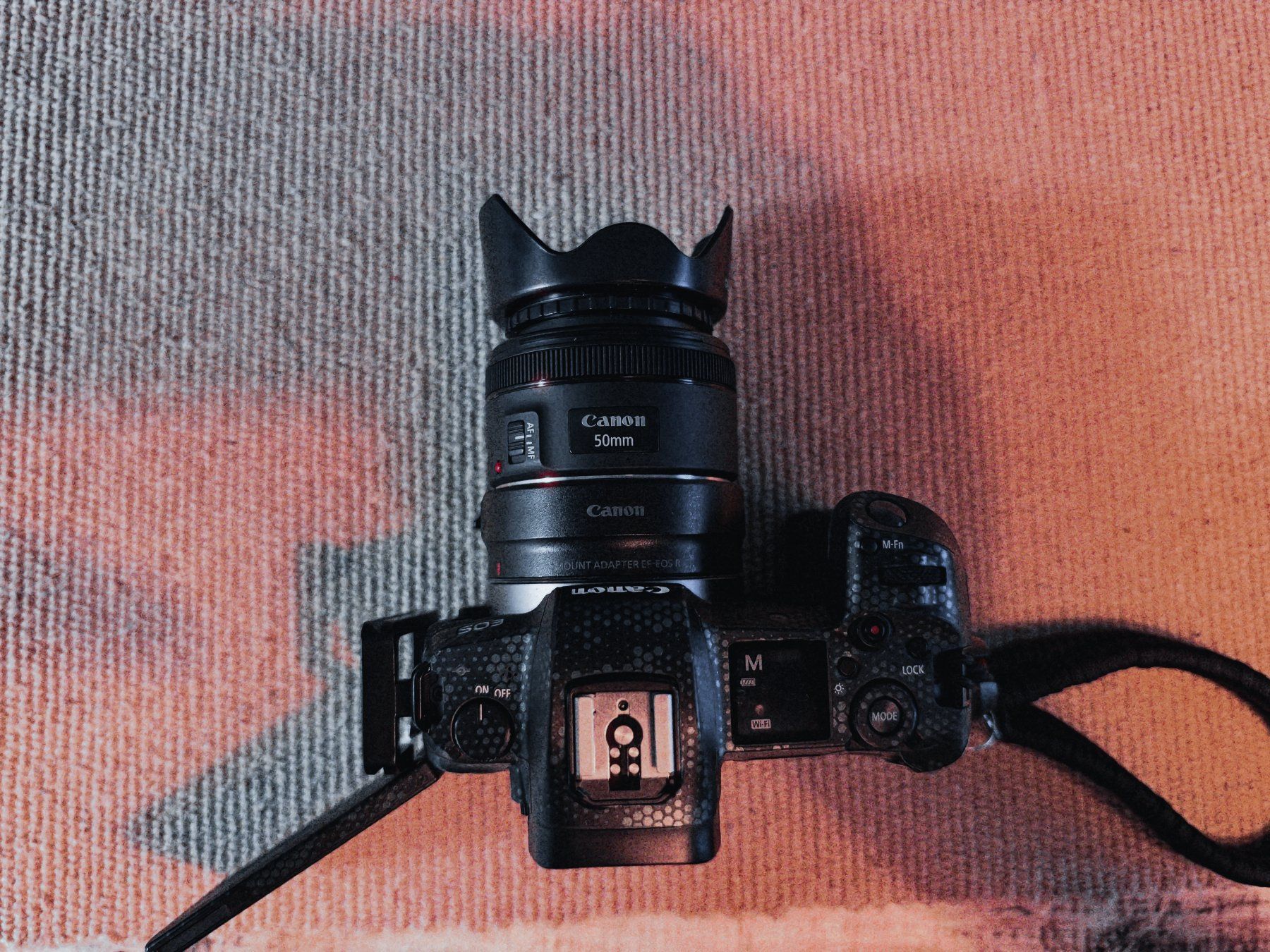 Canon Kamera: Canon EOS-R ab Fr. 1.-- – Gebraucht aus Hitzkirch von Mirimonika 2