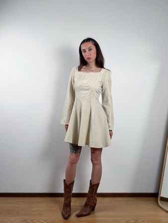 Vintage linen beige dress with bell sleeves 