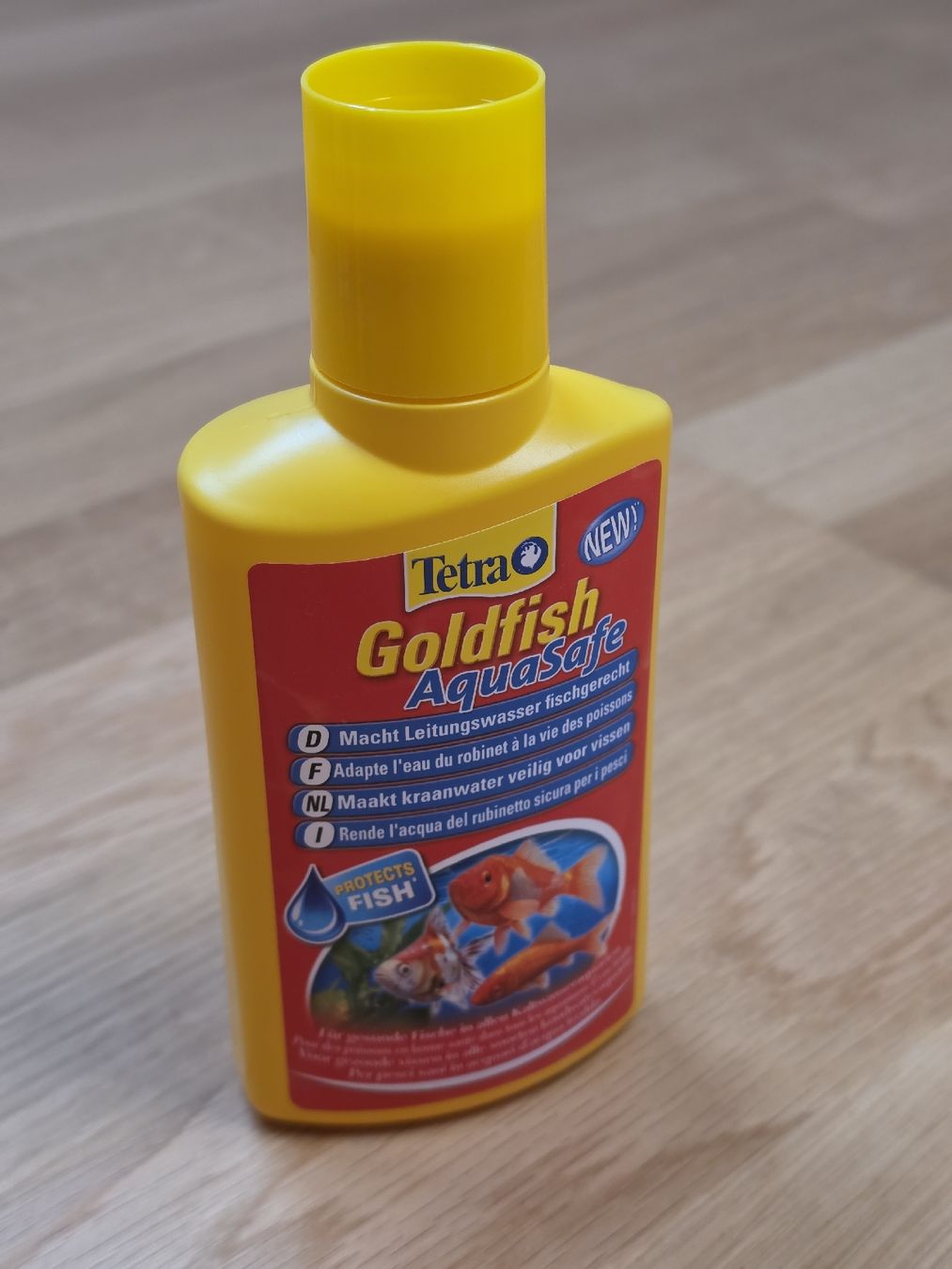 Prodotti di pulizia: Tetra Goldfisch Aquasafe, 250ml Nr.2 – Nuovo e nell'imballaggio originale da Dorf venduto da 2khtar