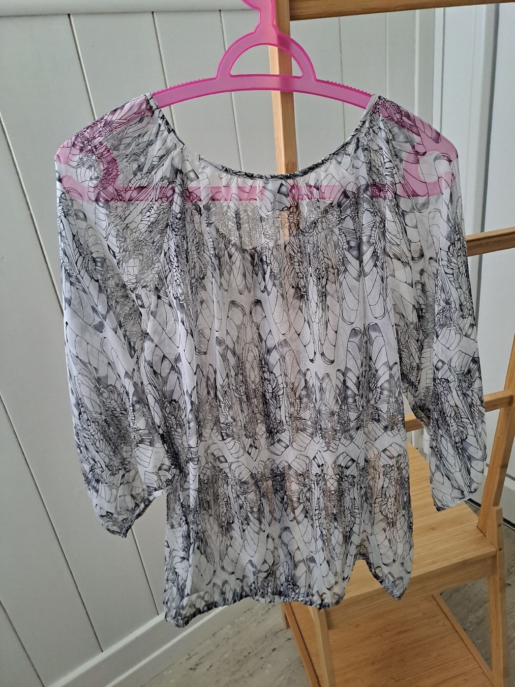 Zebra Chemisiers: Damen Bluse Zebra Muster Gr. M  – D'occasion à Rickenbach LU par bishiida 2