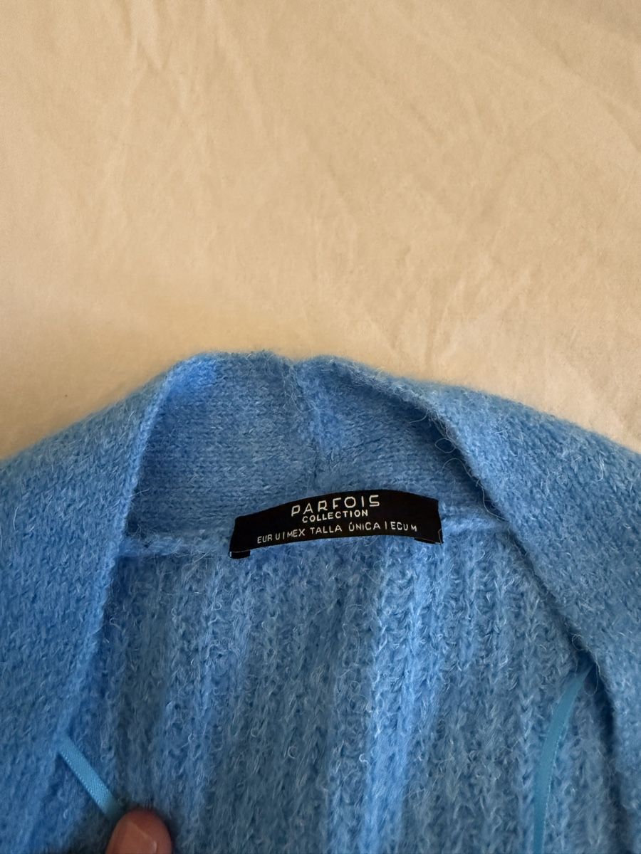 Jacken: Cardigan long maille bleu taille unique, jamais utilisé – Neu und originalverpackt aus Genève von van_yjj2 2