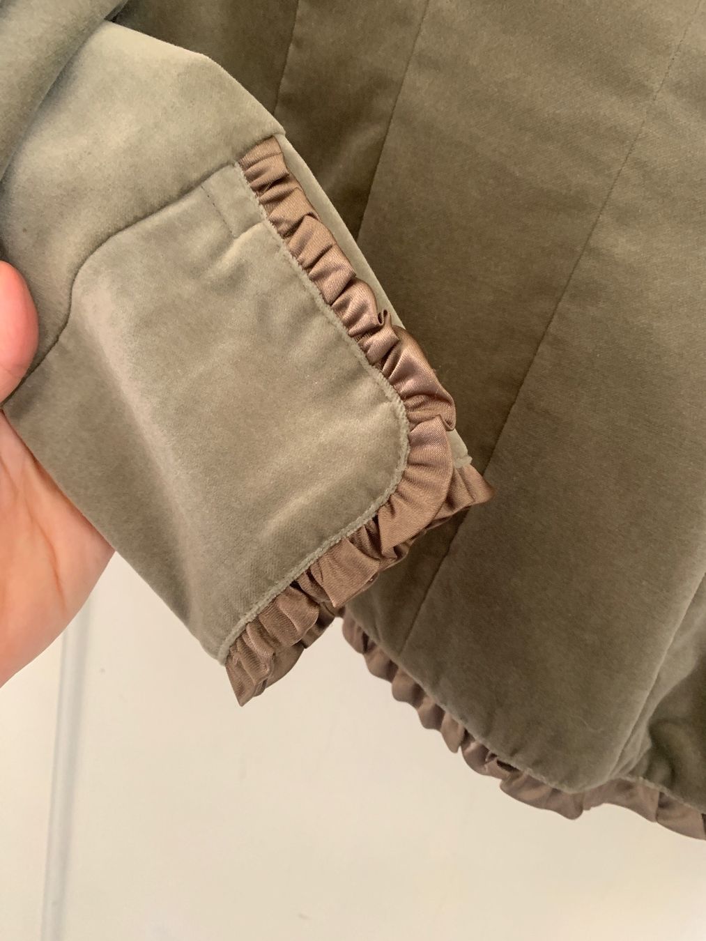 Steffen Schraut Giacche: Steffen Schraut Samt Blazer (36) – Usato da Wohlen AG venduto da Lunas_Closet 5