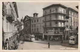 Lugano Piazza mit 2 Trams