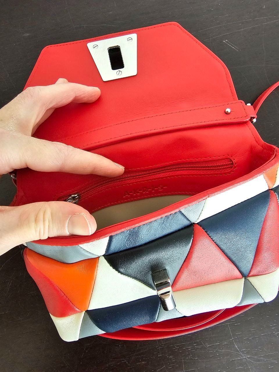 Akris Borse da donna: NEW AKRIS Anouk Little Day Triangle Shoulder Bag in patchwor – Nuovo (secondo la descrizione) da Origlio venduto da ann_q6qv 4