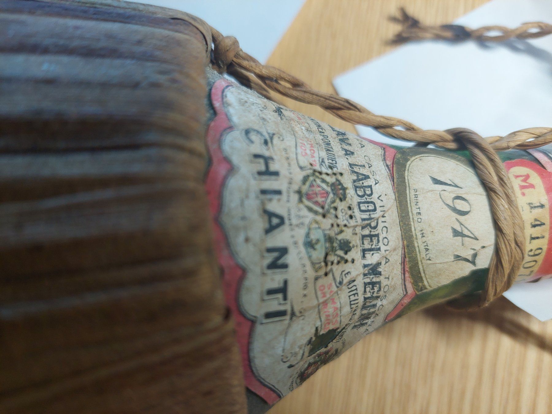 Bottiglie: Chianti Wein Flasche 1947 mit Strohkorb – Usato da Veltheim AG venduto da fredy_richner 7