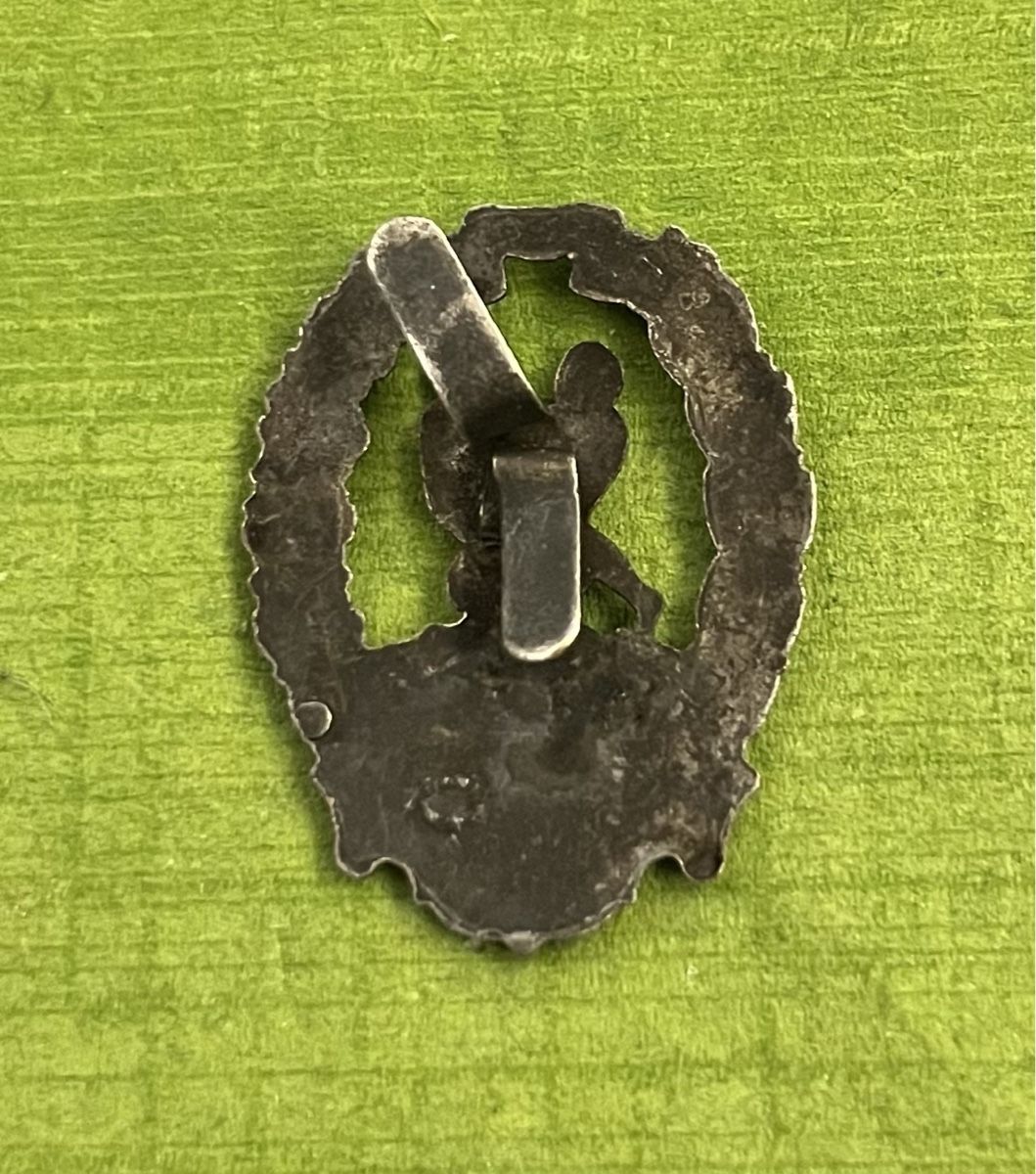 Placchette & Badge: Vaterland nur dir Abzeichen – Usato da Itingen venduto da Bebbi6569 1