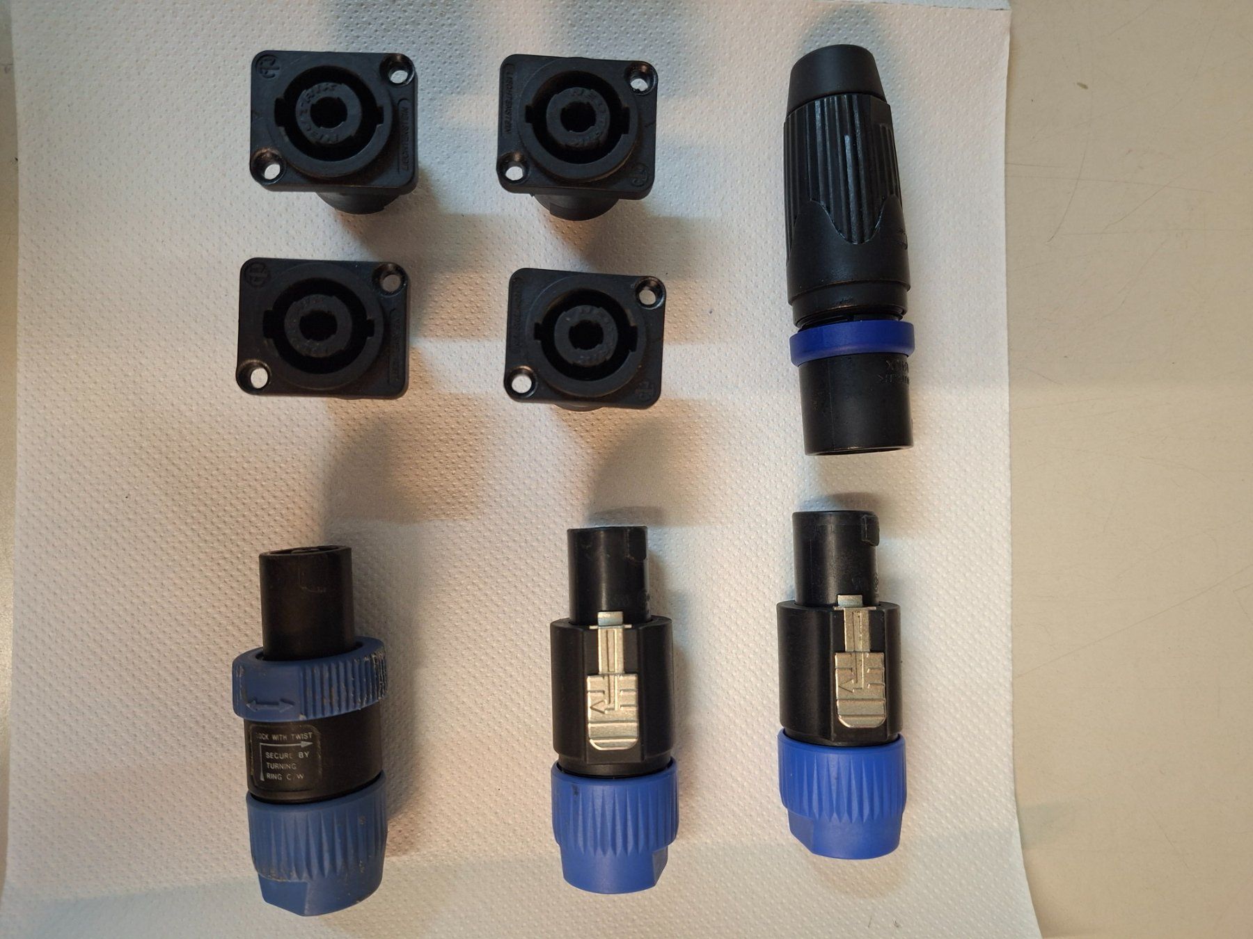 Casse acustiche: Stecker speakON – Usato da Niedergösgen venduto da piccorx5