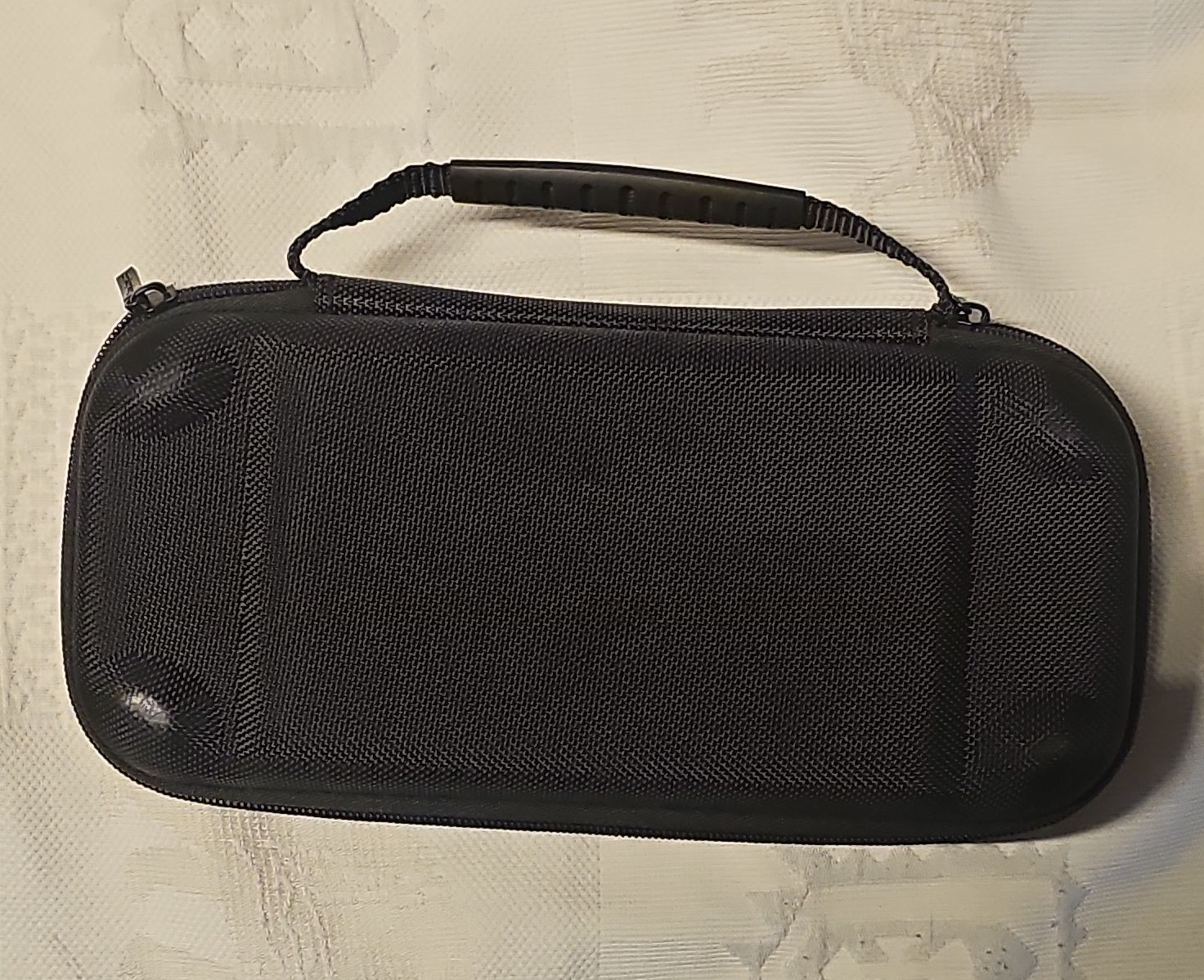Nintendo Custodie protettive: Étui Nintendo Switch noir - Protection optimale garantie! – Nuovo (secondo la descrizione) da Monthey venduto da Chez-Dani-81 1