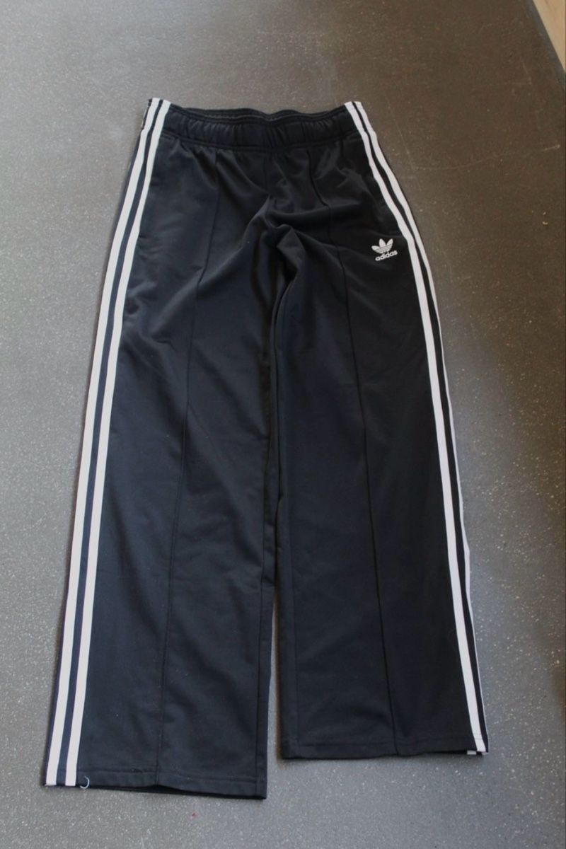 Adidas Hosen: Adidas Hose / Pants black – Gebraucht aus Bern von flaviabo