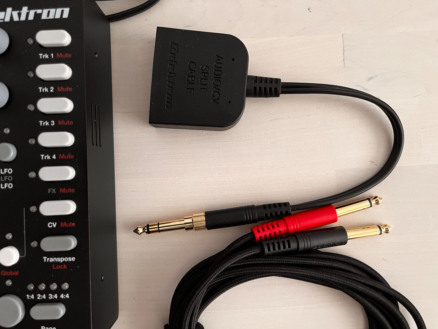 Elektron Strumenti musicali: Elektron Analog Four MK I – Usato da Thun venduto da spring23 4