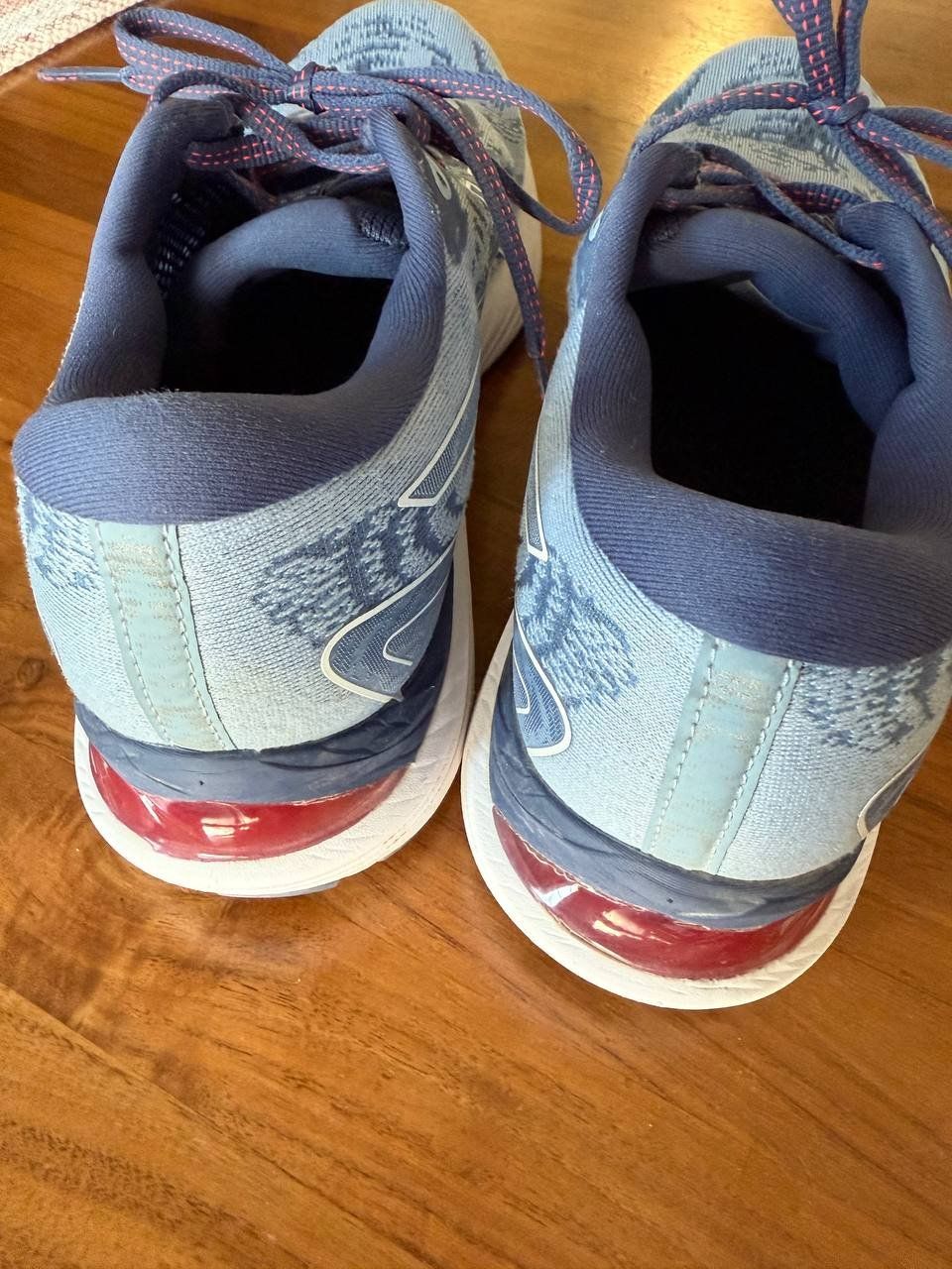 Asics Scarpe da uomo: Asics sneakers: running shoes / Size 41.5 – Usato da Zürich venduto da futurmutur 3