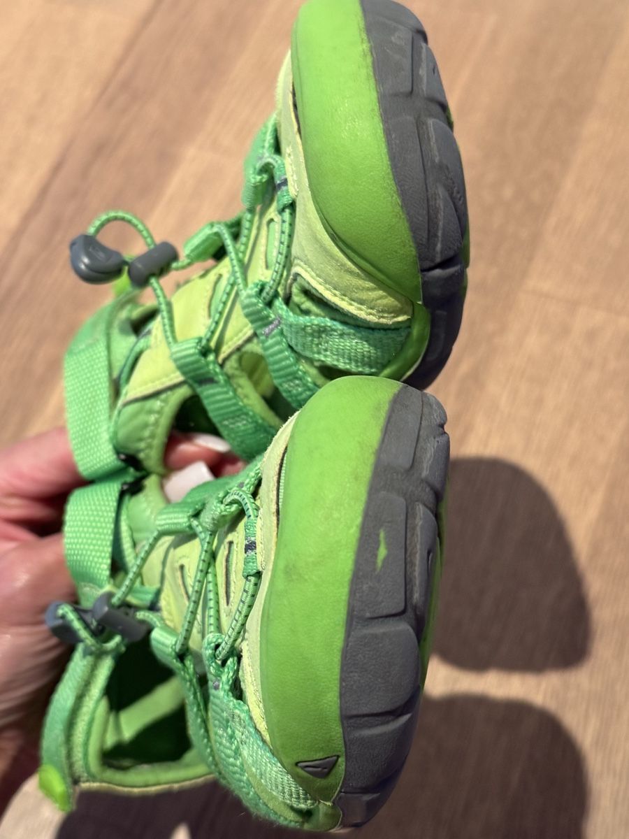 Keen Scarpe per ragazzi: KEEN Sommersandalen, Gr. 37 hellgrün – Usato da Ottenbach venduto da Suni_82 2