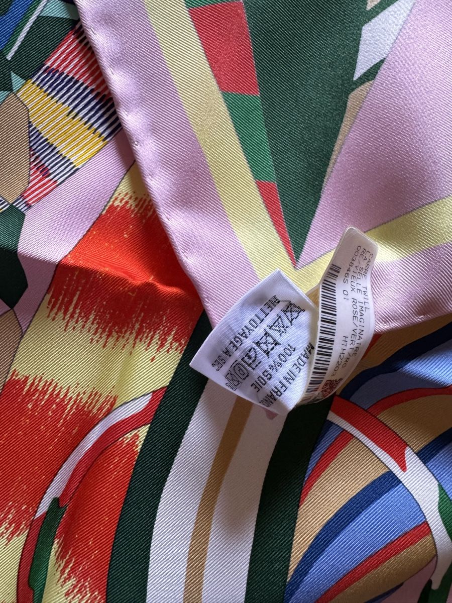 Hermès Foulard & Sciarpe: Hermès carré 90 Selle Imaginaire – Nuovo e nell'imballaggio originale da Genève venduto da Allisgood 2