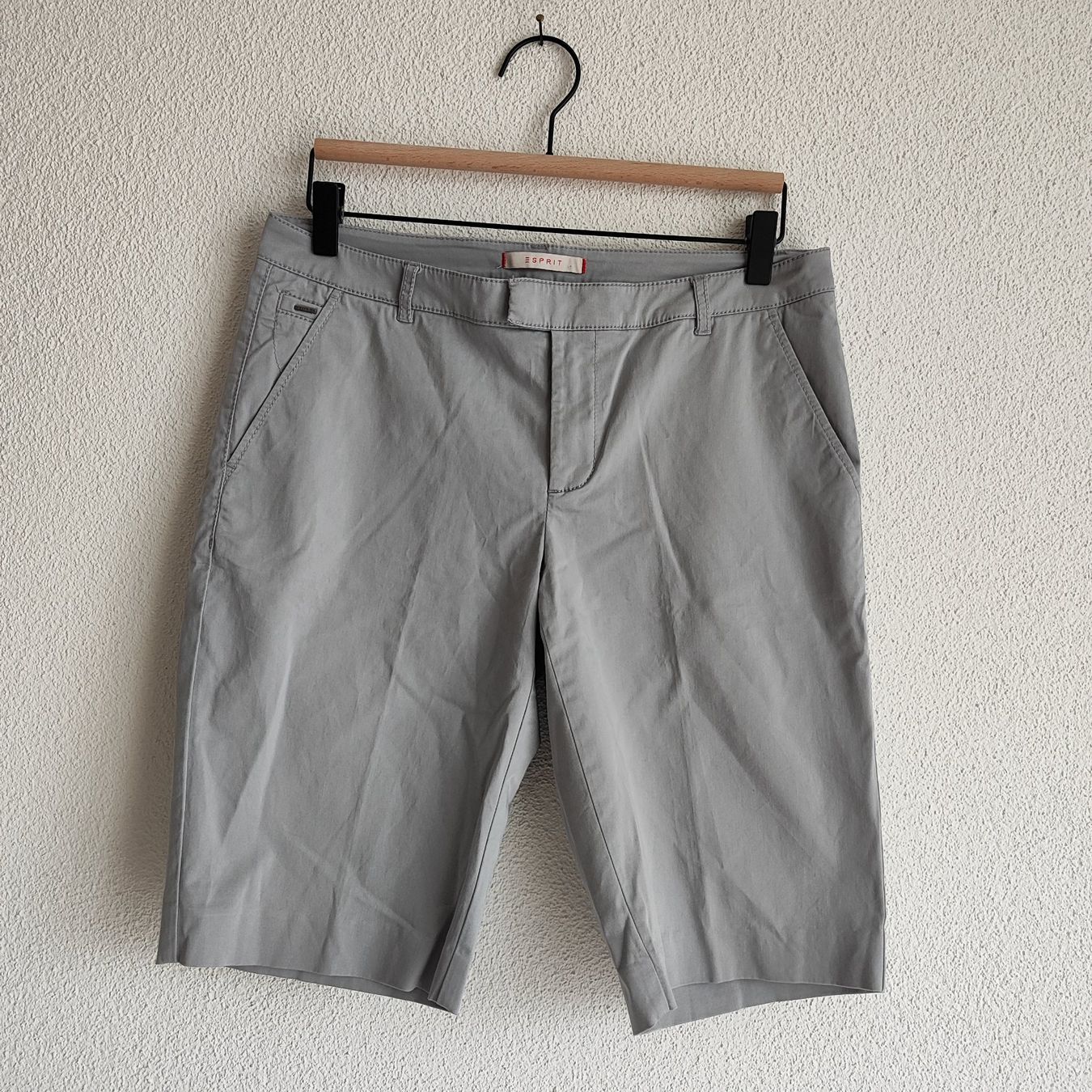 Esprit Pantaloni: Shorts von Esprit, Gr. 36D/38F/40I – Nuovo (secondo la descrizione) da Ruetihof venduto da Sunny-Summer