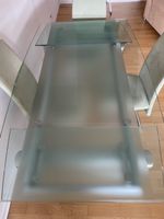 Esstisch Glas Chrom mit  6 Stühlen hellgrün guter Zustand