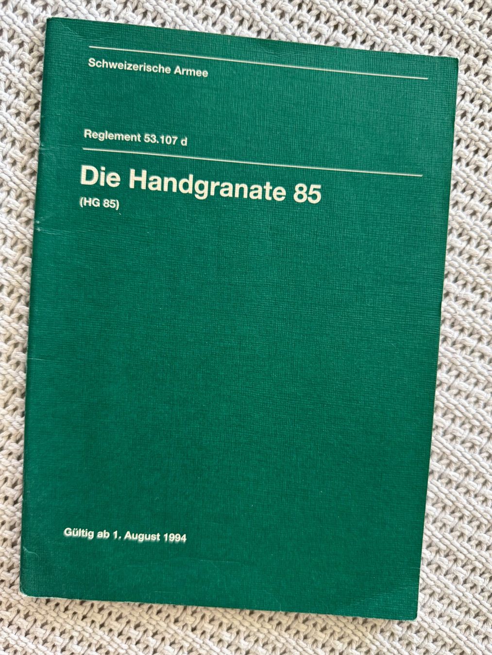 Livres: Reglement: Die Handgranate 1985 - Schweizer Armee – D'occasion à Brütten par Hst1