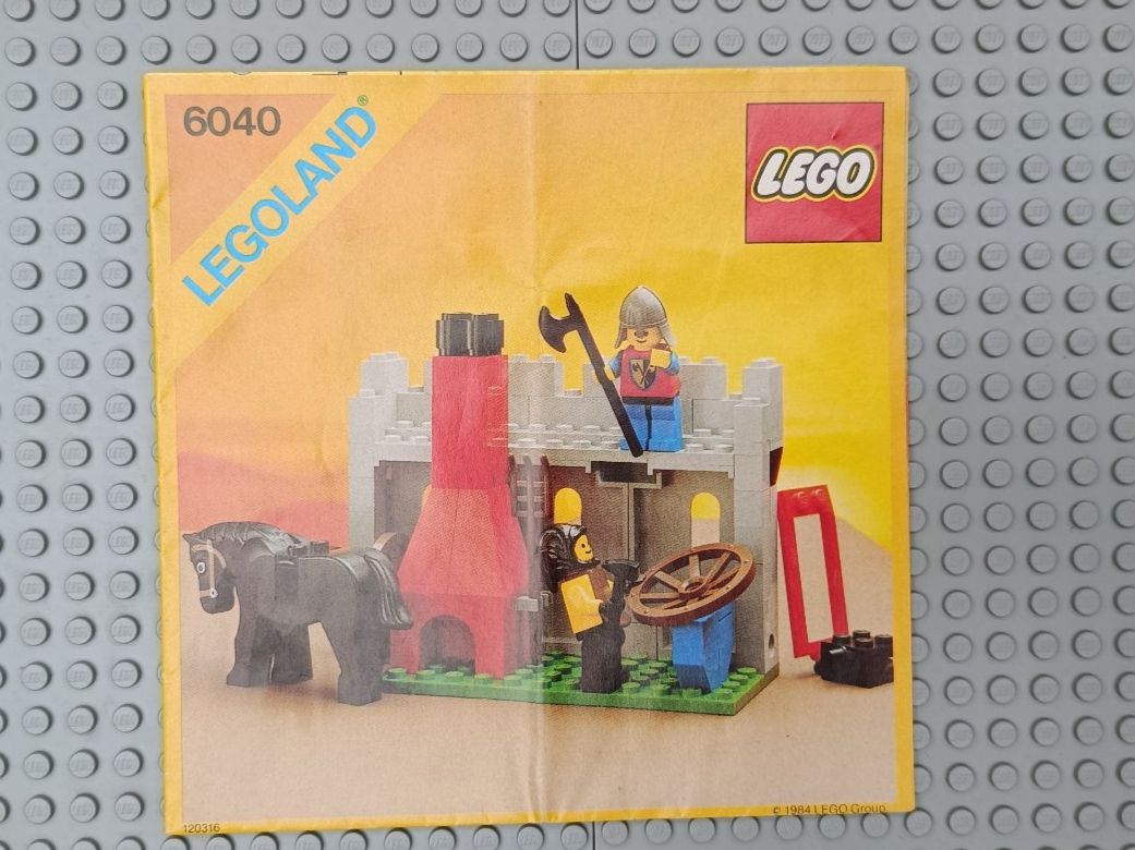 Lego Kit di costruzioni: LEGO Castle Anleitung / Instructions - 6040 – Usato da Muhen venduto da Legoholic