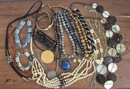 Grosses Modeschmuck-Set 2
