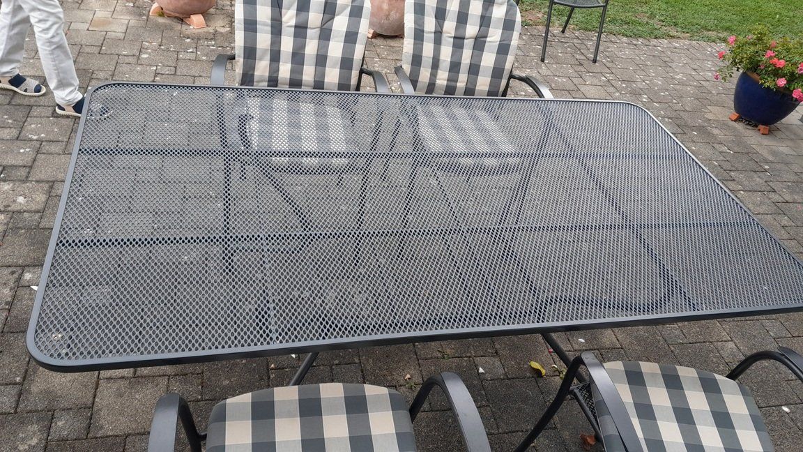 Set di tavolo e panche: Gartentisch, metall, 4 Stühle – Usato da Böckten venduto da Glevum 1