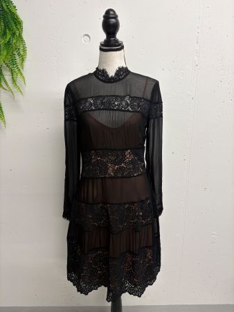 Twinset Kleid Spitze transparent schwarz Gr. 36 kurz langarm