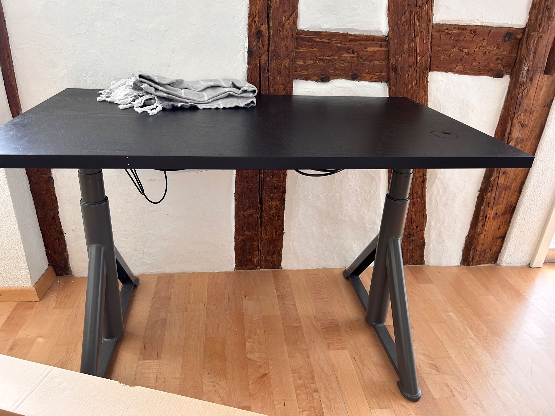 Ikea Bureaux: IKEA Idasen Standing Desk – D'occasion à Thalwil par sco_qfr7 1