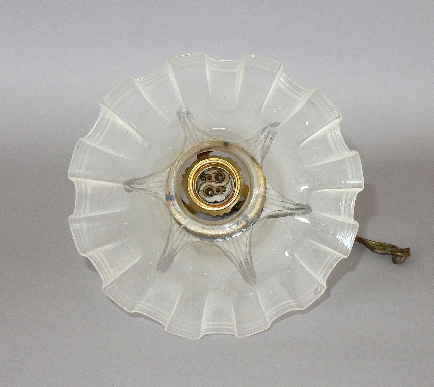 Lampadari & plafoniere: Original Jugendstil Decken-/ Hängelampe mit Messingsockel – Usato da Alpnach Dorf venduto da Reloved24 2