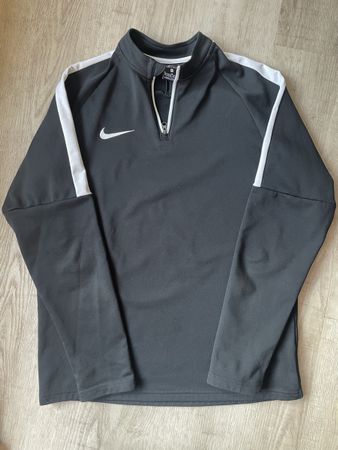 3 Nike Dri-Fit Pullover schwarz Grösse XL 158-170 cm