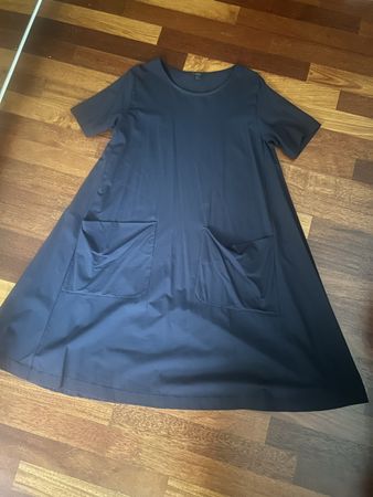 COS Kleid M ungetragen d‘blau