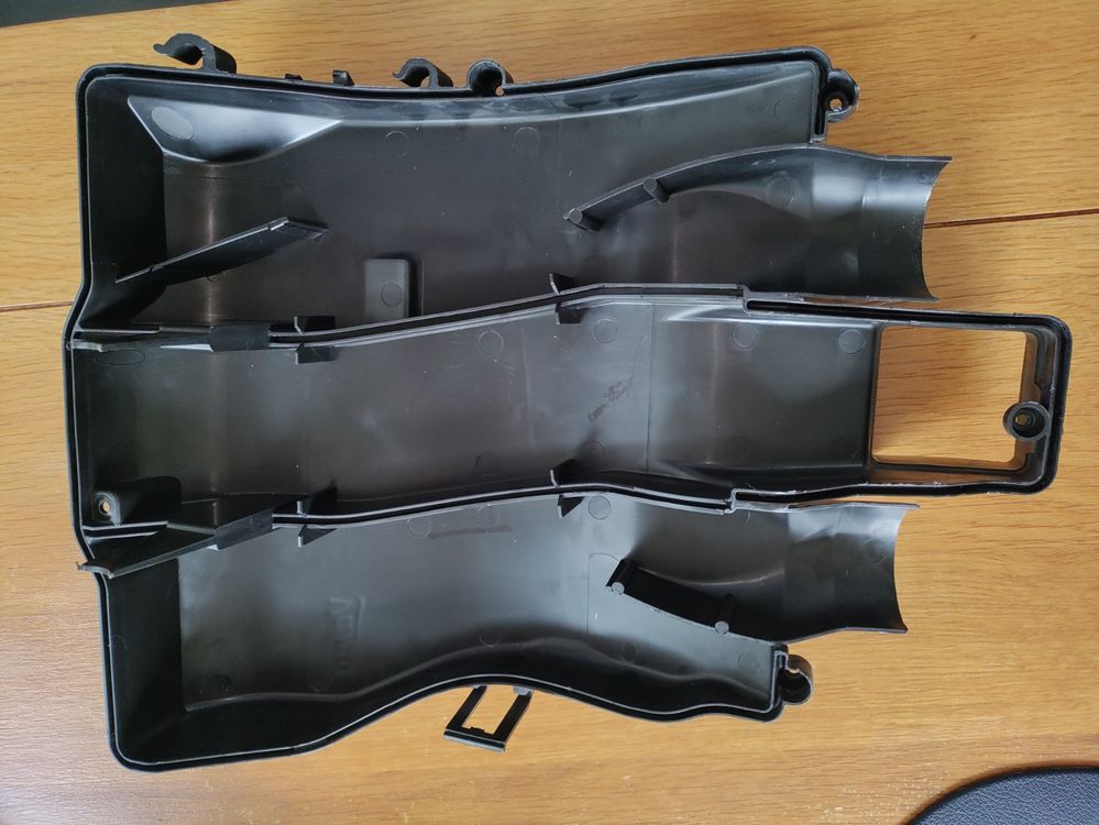 Alfa Romeo Tutti pezzi di ricambio auto: Case 77365566 pour Alfa Romeo Giulietta – Usato da Avry-devant-Pont venduto da OBoss 1