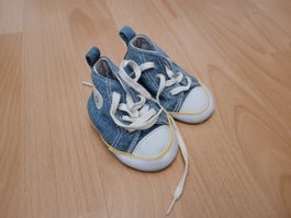 Babyschuhe 3-6m.